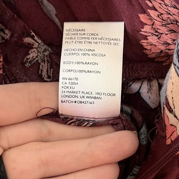 Urban Outfitters Kimchi Blue Burgundy Floral Skort Romper size 4 - Picture 8 of 9